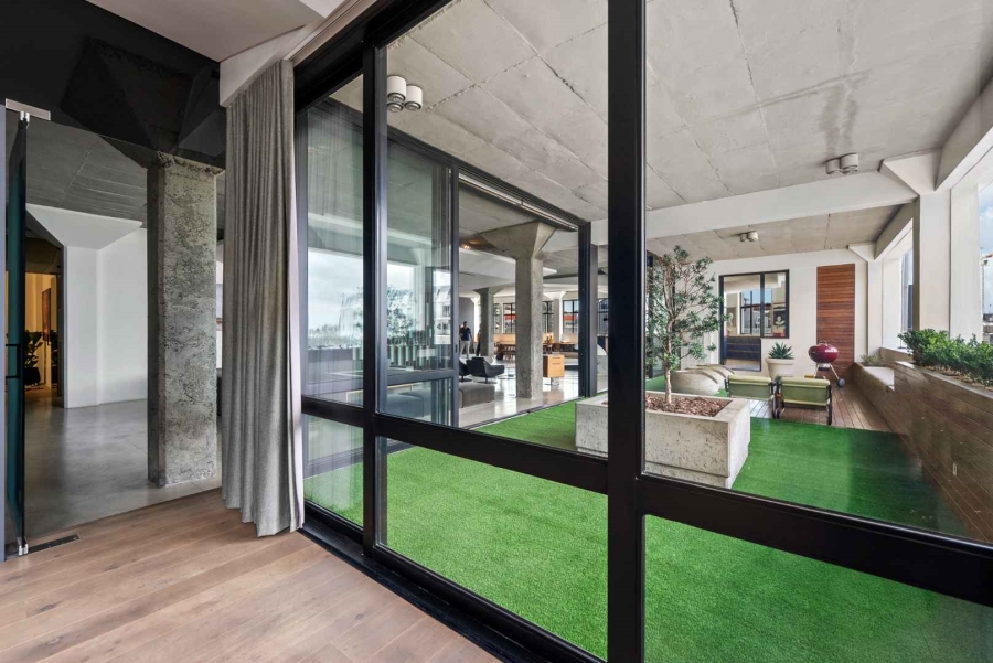 2 Bedroom Property for Sale in Gardens Western Cape